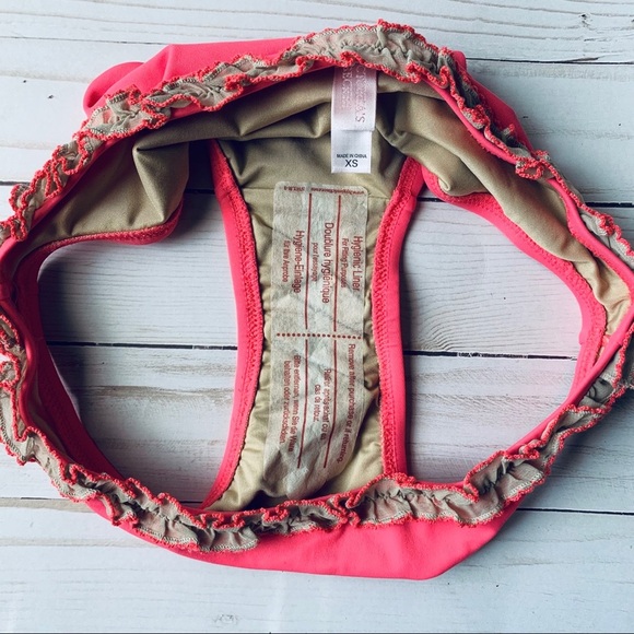 Victoria’s Secret Bikini Set - Picture 7 of 8